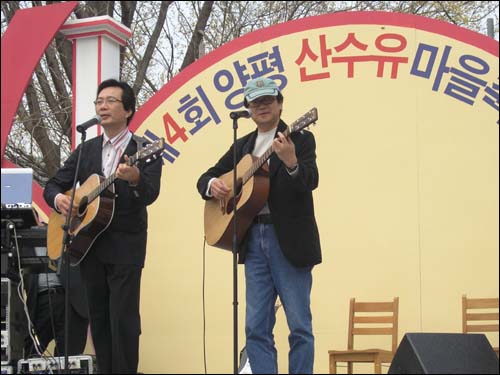 '내 마음의 보석상자'를 부르는 해바라기 